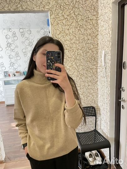 Свитер uniqlo шерсть