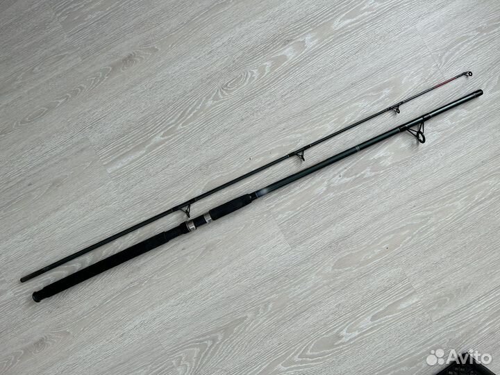 Удилище двухколенное углепластиковое 2,7 м