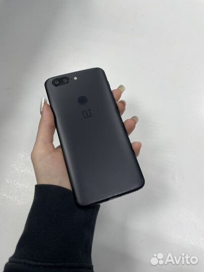 OnePlus 5T 128гб