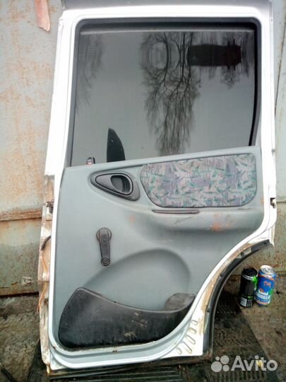 Дверь задняя правая niva chevrolet