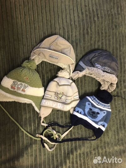 Шапочки тёплые на мальчика 6-9 мес