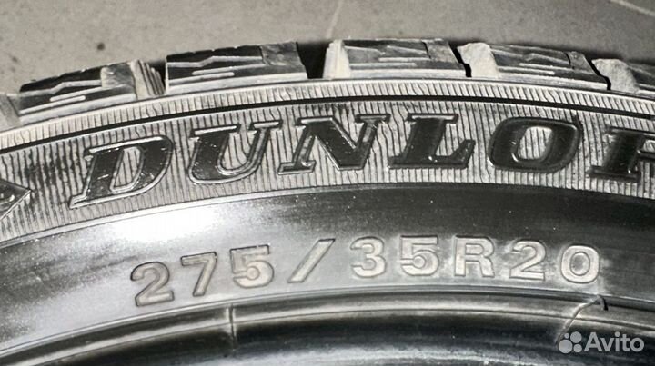 Dunlop SP Winter Ice02 245/40 R20 и 275/35 R20 V