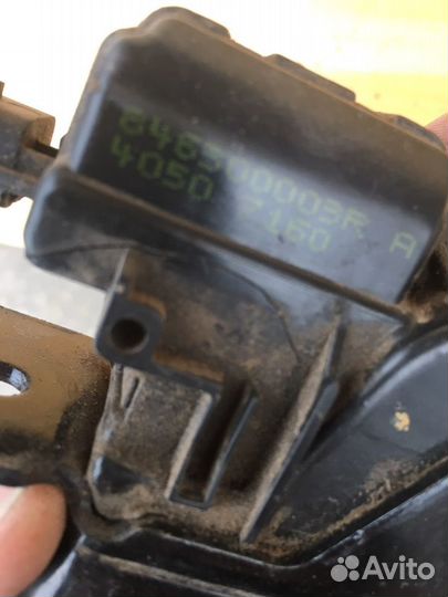 Замок крышки багажника меган 3