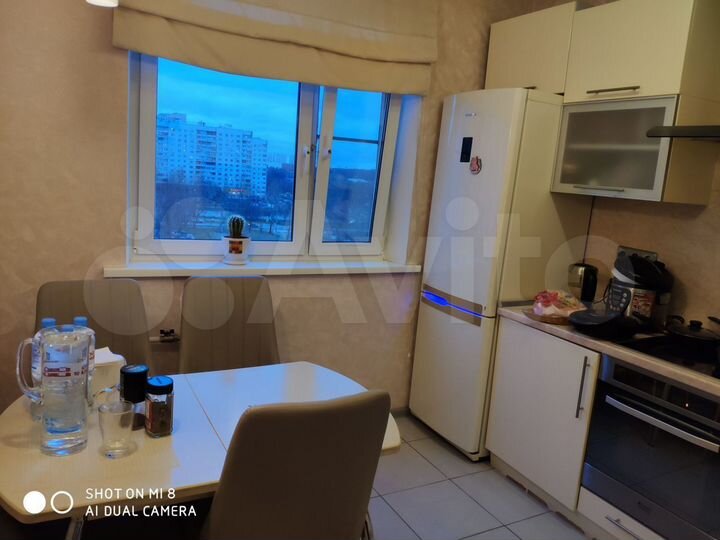 2-к. квартира, 55 м², 8/10 эт.