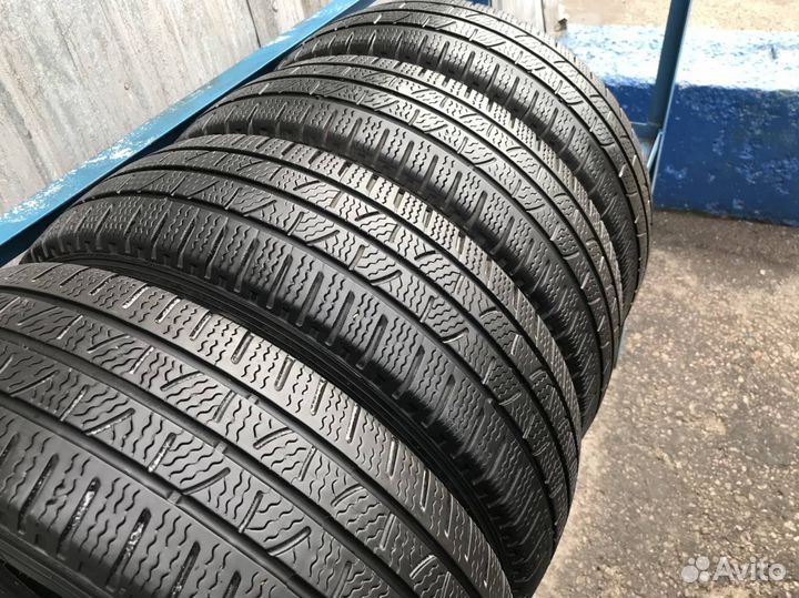 Pirelli Carrier 215/75 R16