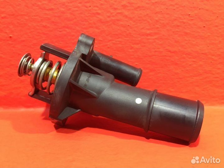 Корпус термостата Mazda 3 BK 2.0 LF 2006