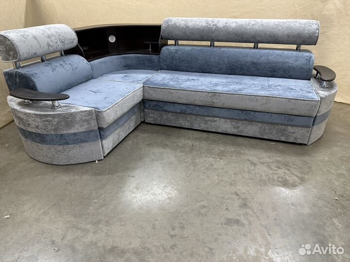 Угловой диван