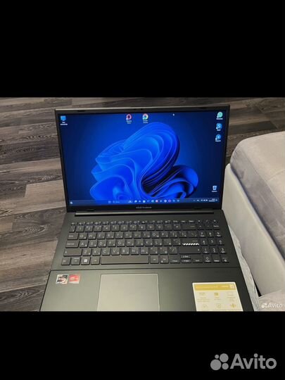 Новый Asus VivoBook 15 Ryzen 5 7520U 16/512Gb