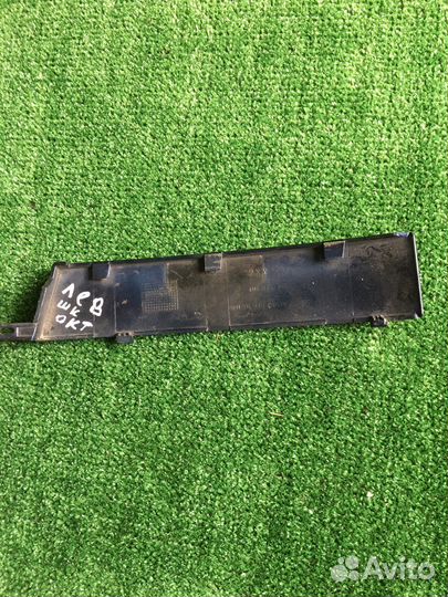 Накладка под фонарь левая шкода октавия