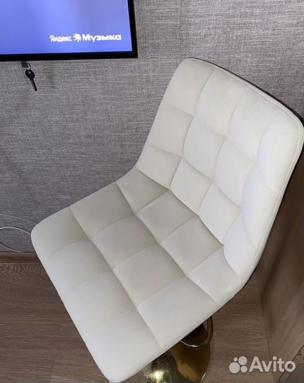 Стул для макияжа