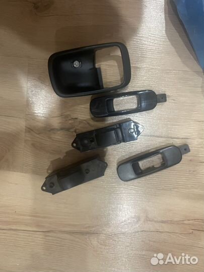 Стеклоподьмники и накладки lancer 9