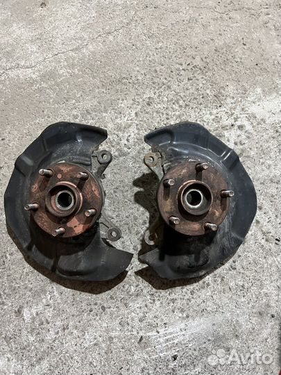 Ступица передняя Toyota Alphard ANH15 MNH15