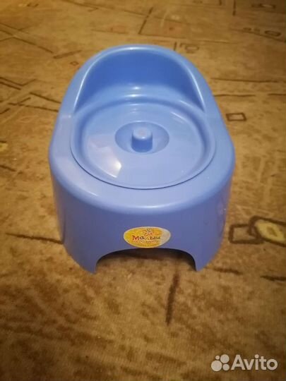 Горшок детский с крышкой