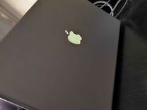 Apple MacBook Pro Mid 2007 17"