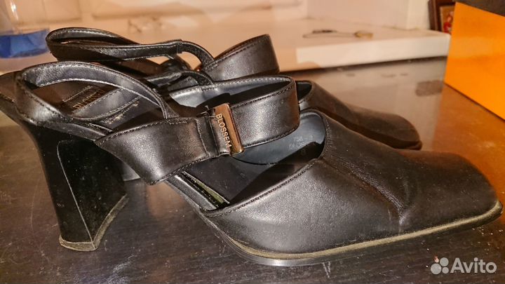 Туфли женские