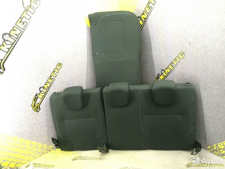 Сиденье заднее Диван Рено Сандеро 2 3мес. экспл