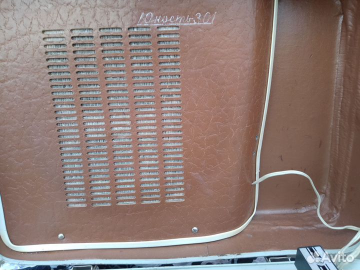 Проигрыватель юность 301