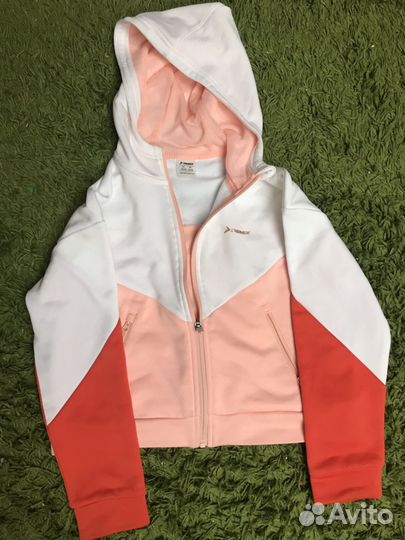 Костюм спортивный