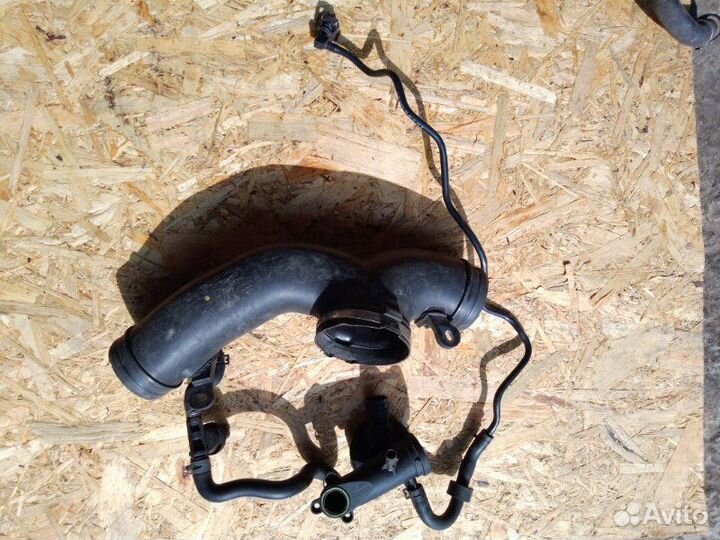 Патрубок воздушного фильтра Audi A8 D4 long 4.2