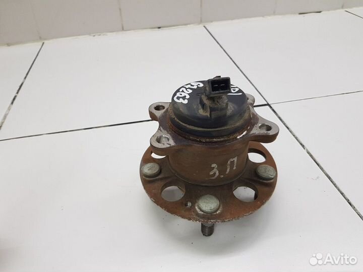 Ступица задняя правая + датчик ABS (Kia Cerato IV)