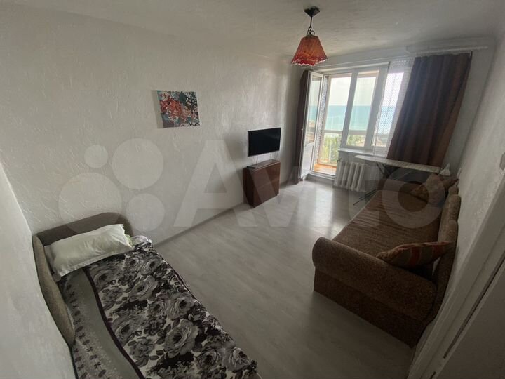 2-к. квартира, 55 м², 9/9 эт.