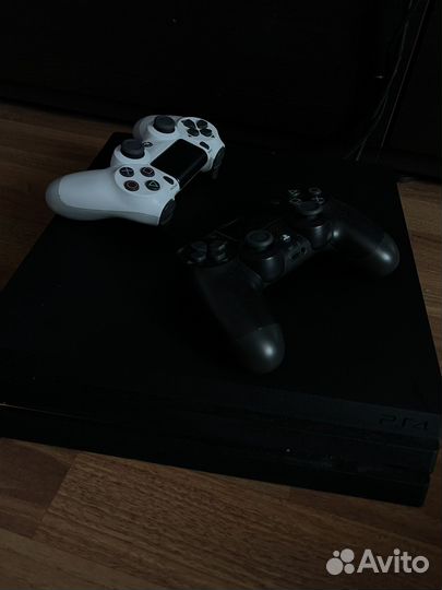 Sony PS4 pro 1tb