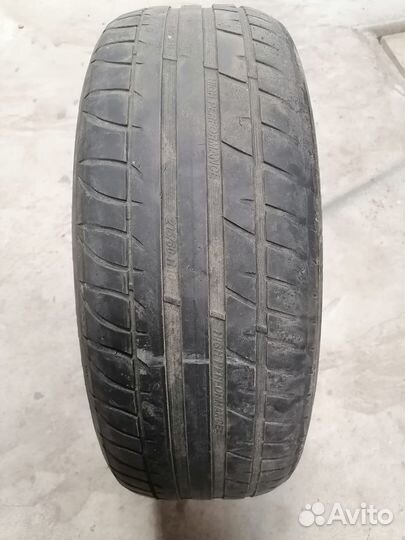 Tigar High Performance 215/60 R16 99V