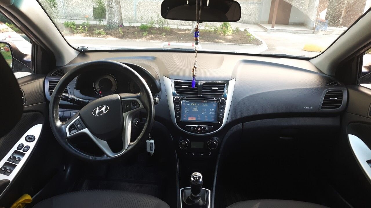 Hyundai Solaris: фото владельца