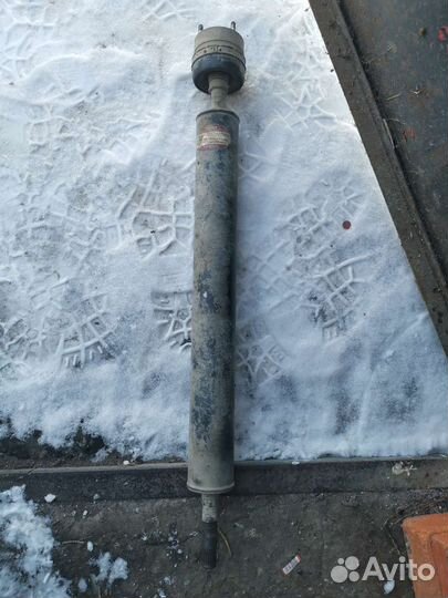 Карданный вал на ниву