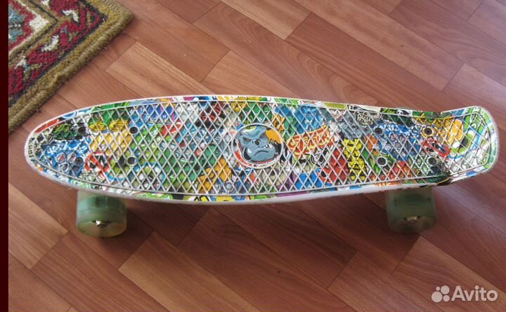 Детский скейтборд (пенниборд)