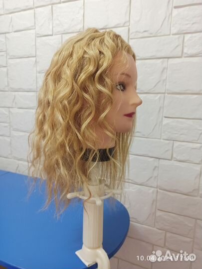 Голова манекен с натуральными волосами