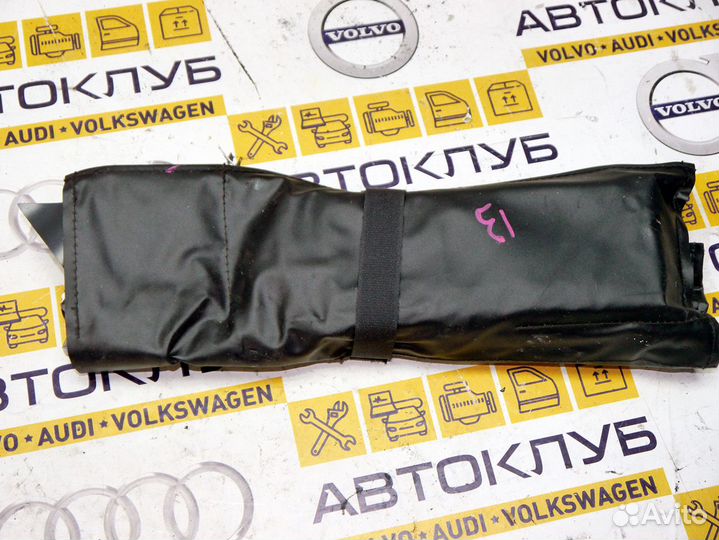 Крюк буксировочный+набор инструментов Ауди Q5