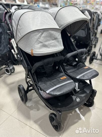 Коляска для двойни или погодок