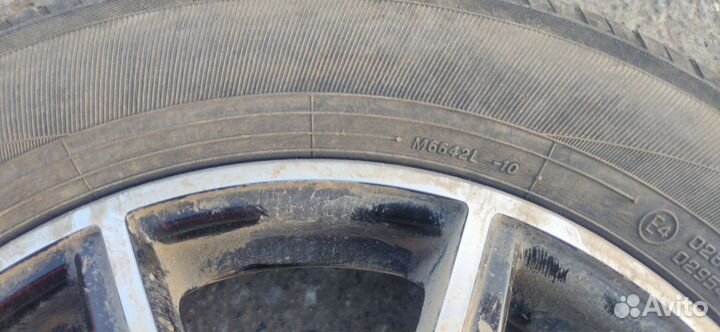 Yokohama BluEarth-ES ES32 185/60 R14 82H