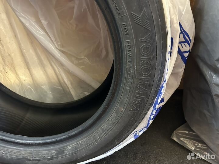 Yokohama dB Decibel E70 215/55 R17 93V