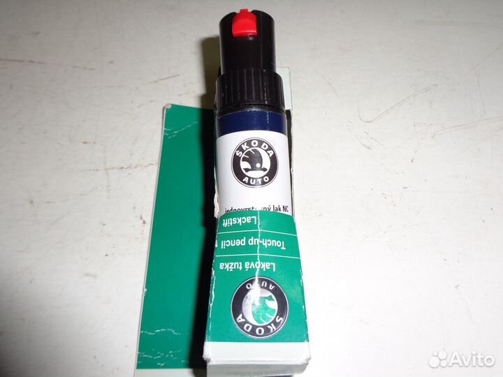 Краска в карандаше Skoda Octavia