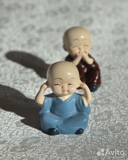 Фигурки «4 монаха»