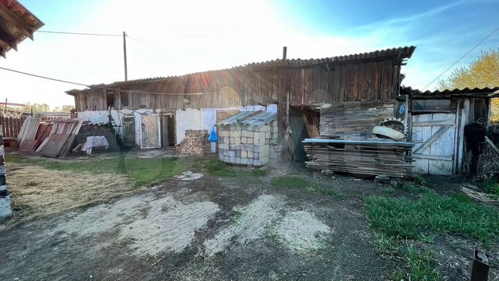 Дом 32,8 м² на участке 6 сот.