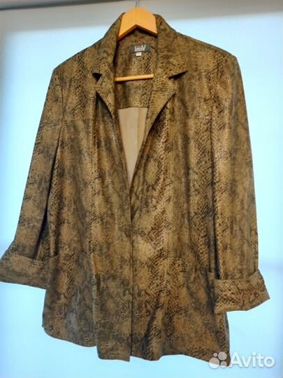 Пиджак змеиный принт р. 50-52