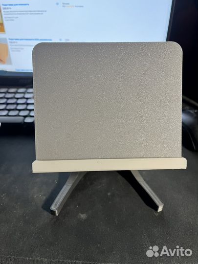 Подставка для планшета