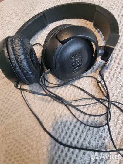 Проводные наушники jbl