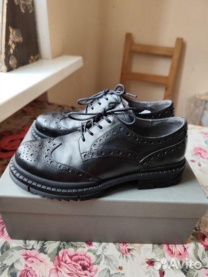 Полуботинки женские