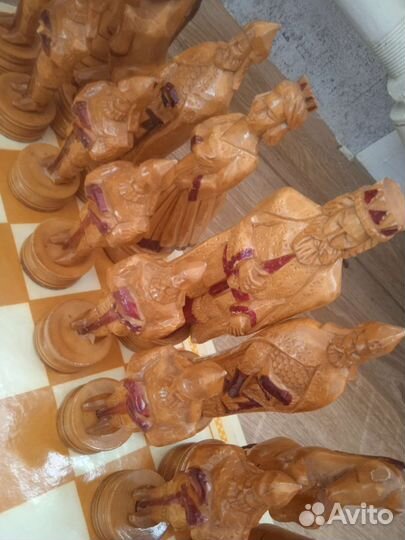 Продаю шахматы