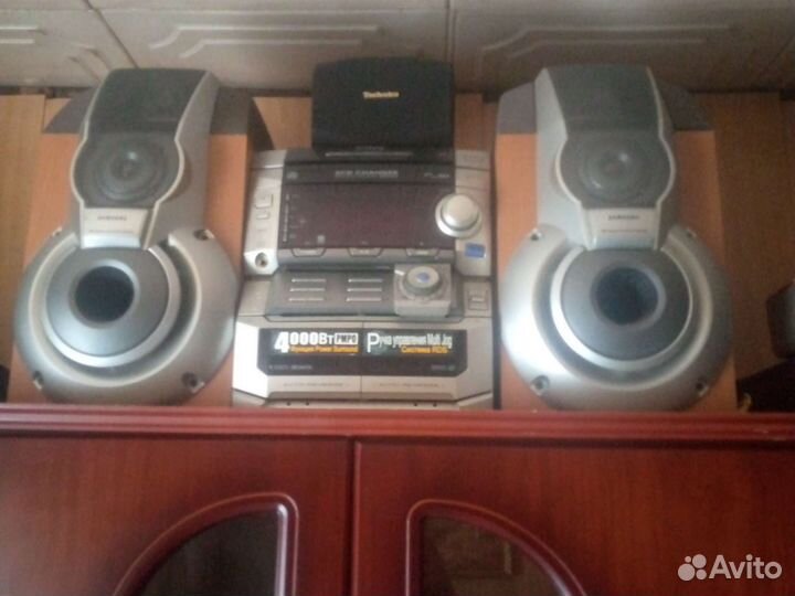 Музыкальный центр samsung