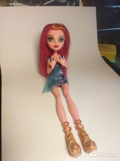Джи джи гран, Джиджи, Монстер Хай, Кукла