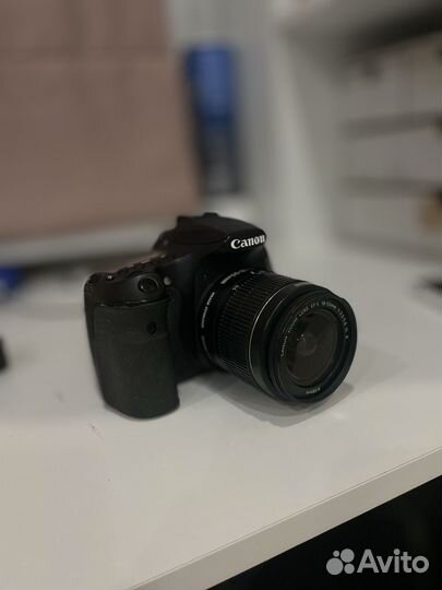 Зеркальный фотоаппарат canon 60d