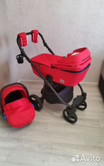 Коляска Adamex Reggio Y9 3 в 1