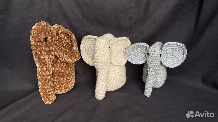 Вязанные слоники для интерьера