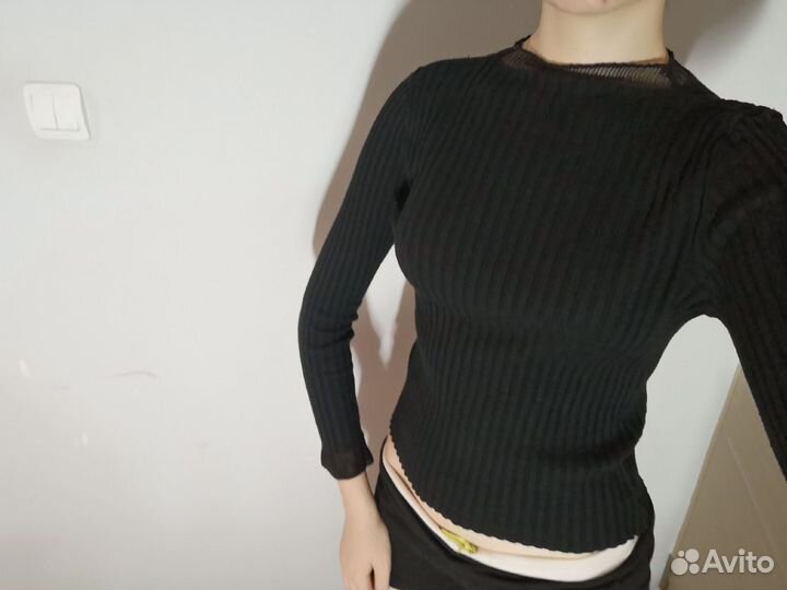 Черная водолазка женская