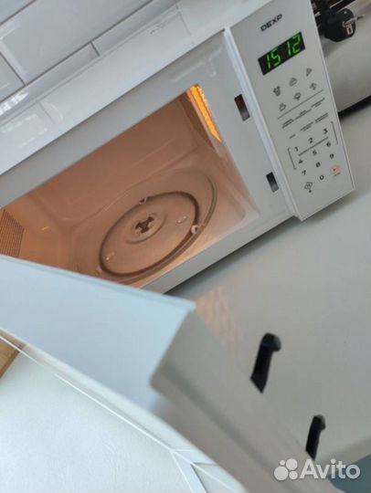 Микроволновка Dexp EL-90